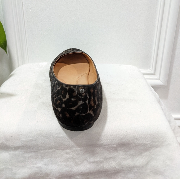 Leather cheatah print flats by Kenneth Cole - Picture 5 of 14